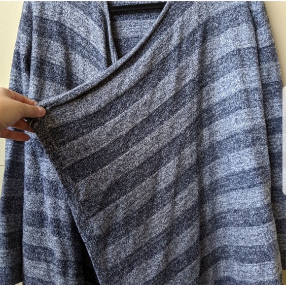 Barefoot Dreams Calypso Striped Wrap Cardigan S/M - Picture 3 of 6